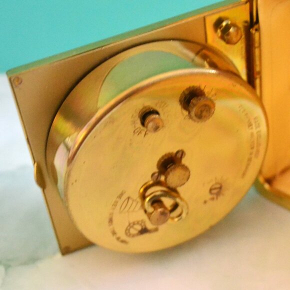Phinney Walker Vintage Travel Alarm Clock Folding Case 1950s-1960s Retro - Picture 4 of 7